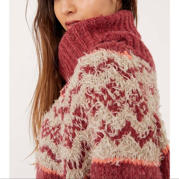 NWT Free People fair isle turtle neck sweater / Holly Berry Combo SMALL - Picture 4 of 4